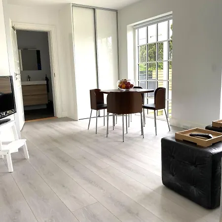 The House Apartmán Karlslunde